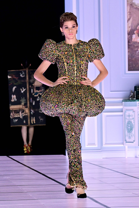 Moschino Sonbahar/Kış 2022