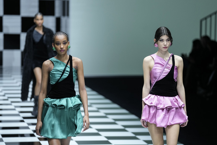 Emporio Armani Sonbahar/Kış 2022