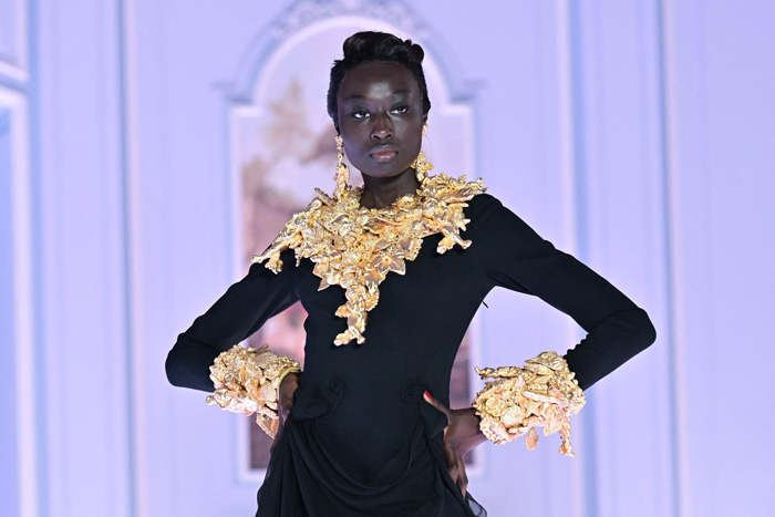 Moschino Sonbahar/Kış 2022