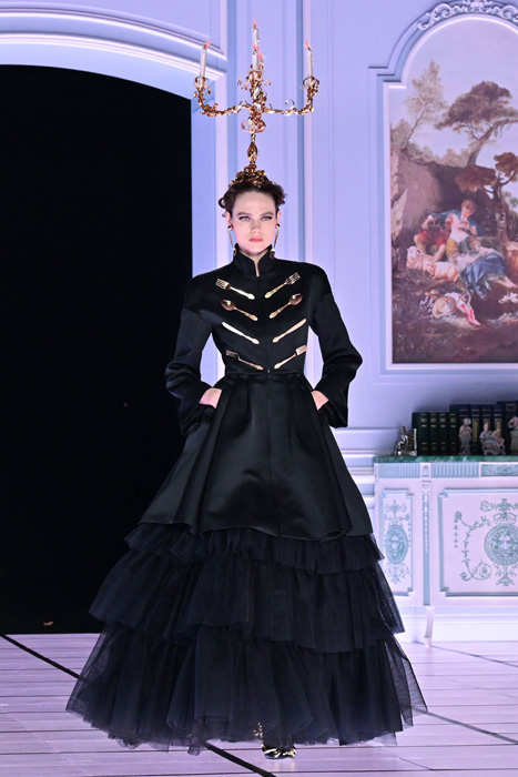 Moschino Sonbahar/Kış 2022