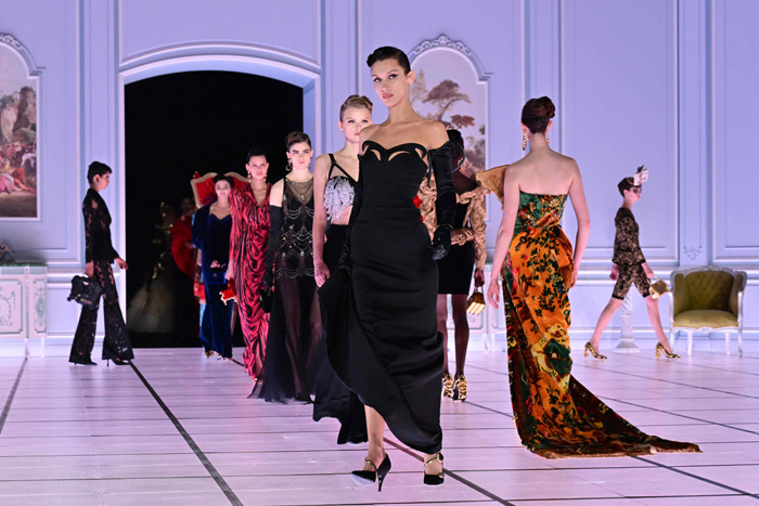 Moschino Sonbahar/Kış 2022