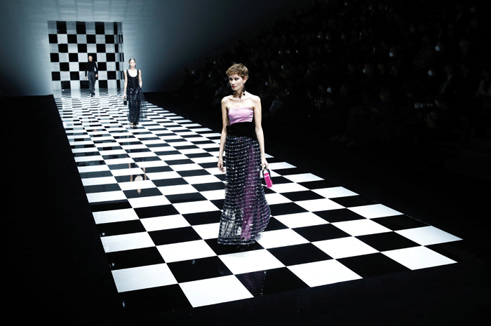 Emporio Armani Sonbahar/Kış 2022