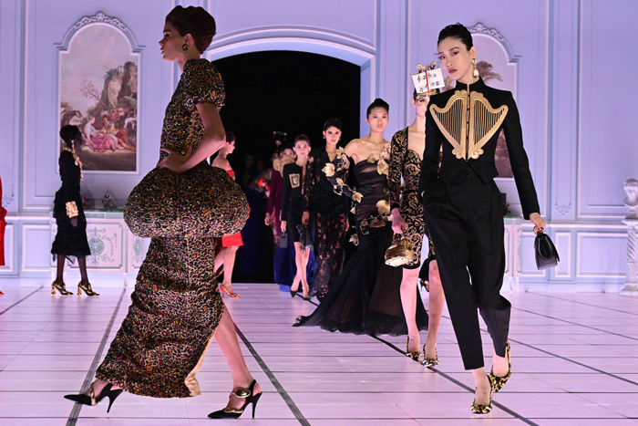 Moschino Sonbahar/Kış 2022