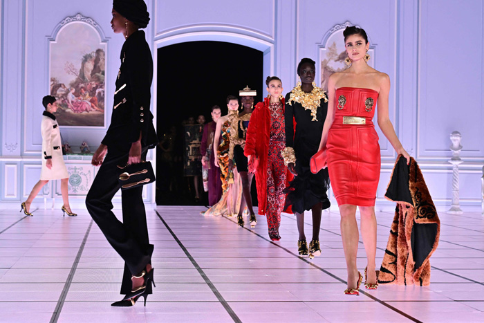 Moschino Sonbahar/Kış 2022