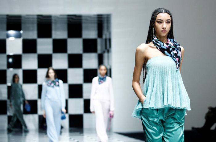 Emporio Armani Sonbahar/Kış 2022