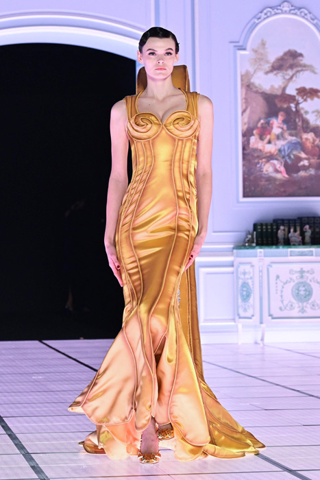 Moschino Sonbahar/Kış 2022