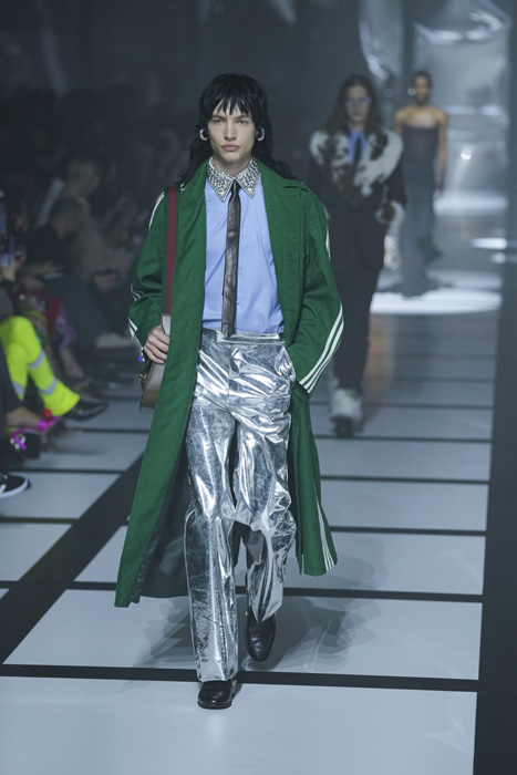 Gucci x Adidas Milano Moda Haftası'nda Ortaya Çıktı