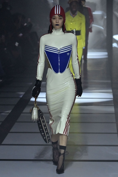 Gucci x Adidas Milano Moda Haftası'nda Ortaya Çıktı