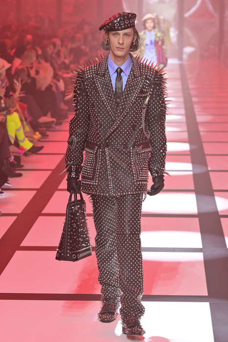 Gucci x Adidas Milano Moda Haftası'nda Ortaya Çıktı