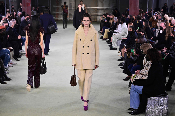 Matthieu Blazy'nin İlk Bottega Veneta Koleksiyonu