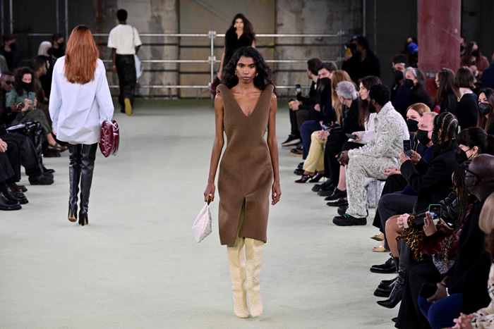 Matthieu Blazy'nin İlk Bottega Veneta Koleksiyonu