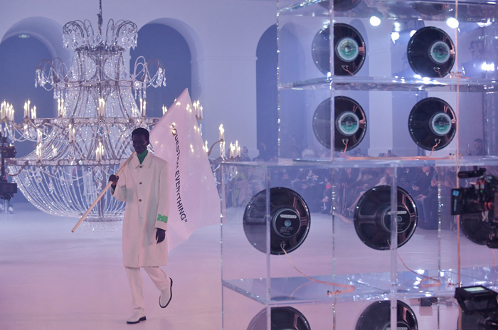 Off-White Sonbahar/Kış 2022