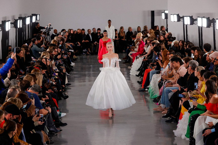 Giambattista Valli Sonbahar/Kış 2022