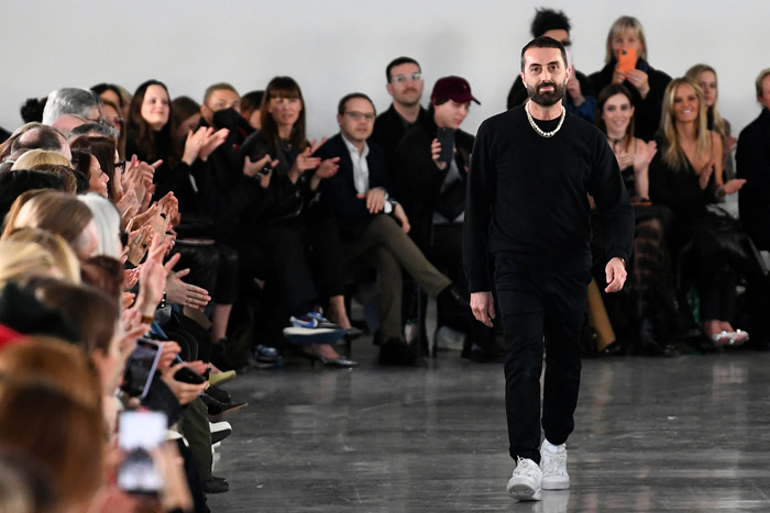 Giambattista Valli Sonbahar/Kış 2022