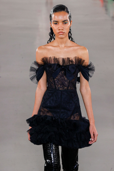 Giambattista Valli Sonbahar/Kış 2022