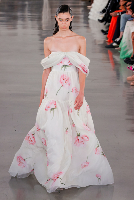 Giambattista Valli Sonbahar/Kış 2022