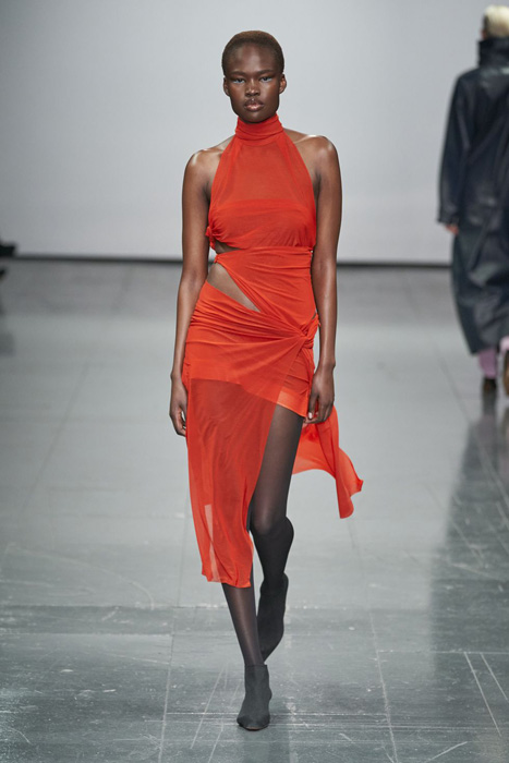 Sonbahar/Kış 2022 Defilelerinden En Önemli Anlar