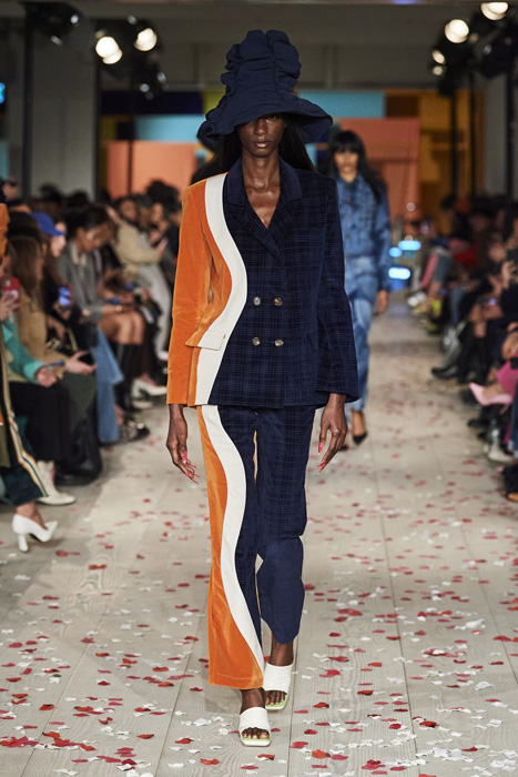 Sonbahar/Kış 2022 Defilelerinden En Önemli Anlar