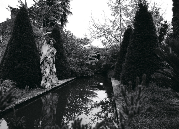 Cesur Desenler Toprak Tonlarıyla Buluşuyor