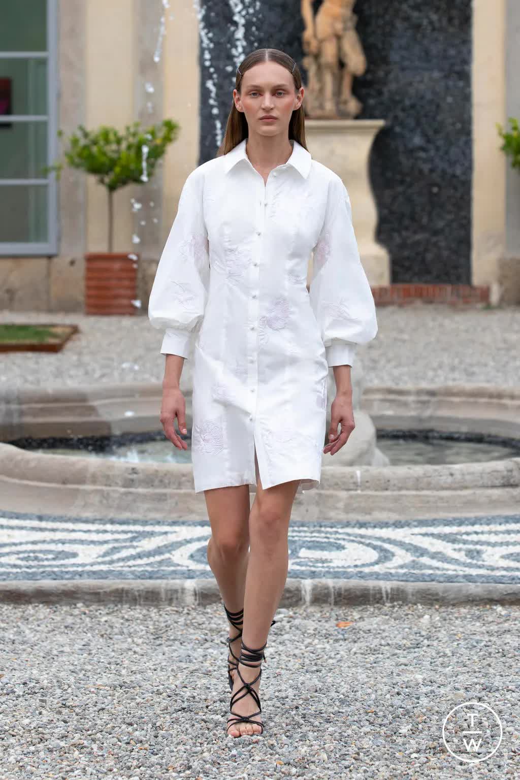 Yaz Sezonunun Favori Gömlek Elbiseleri