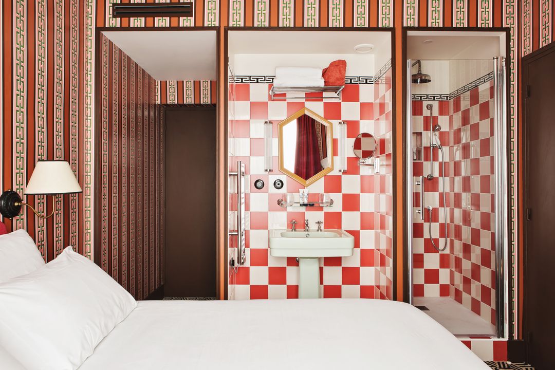 Maksimalist Dekorasyon İlhamı: Hotel Les Deux Gares