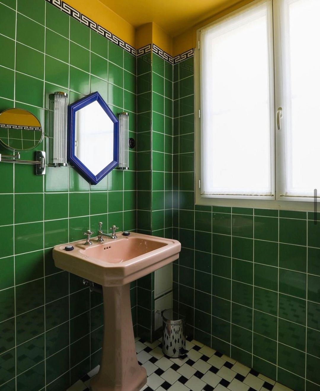 Maksimalist Dekorasyon İlhamı: Hotel Les Deux Gares