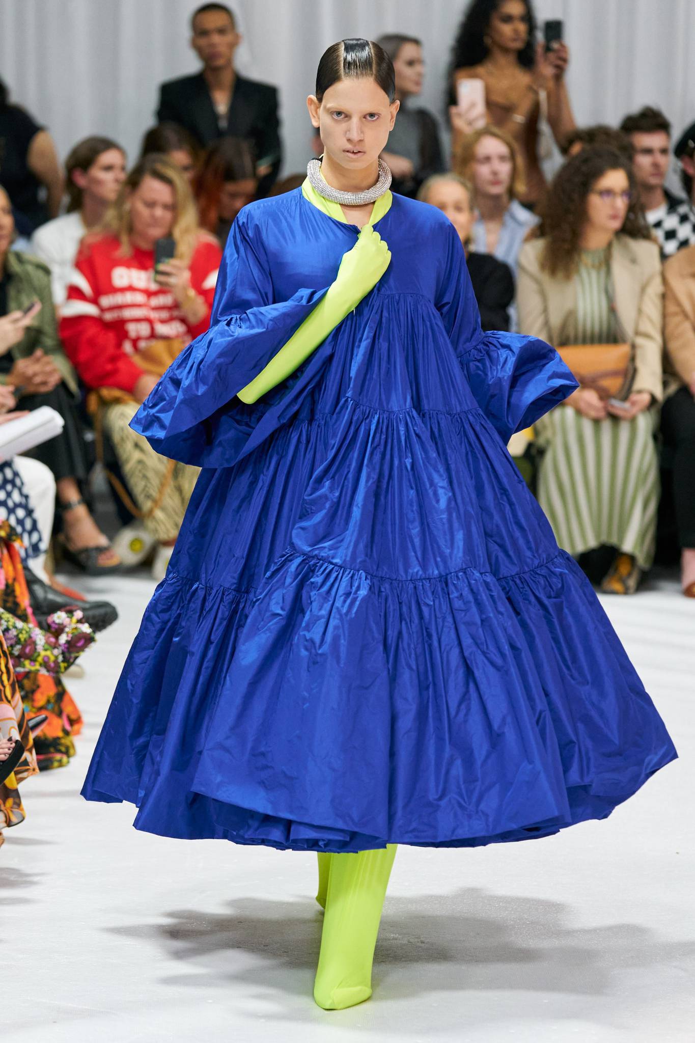 Trend Alarmı: Ultra Renkli Görünümler