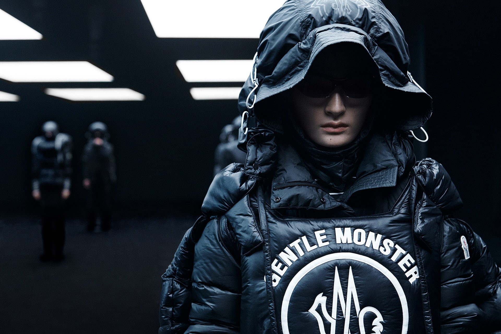 Fütürizm Rüzgarı: Gentle Monster x Moncler