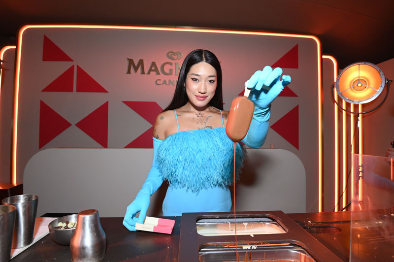 Dilan Çiçek Deniz Cannes’da  Kylie Minogue ve Peggy Gou ile