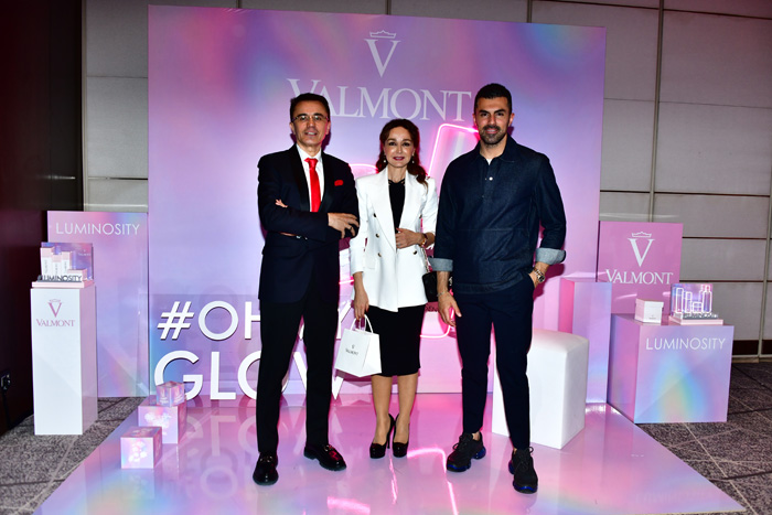 Valmont'tan Işıltılı Bir Davet