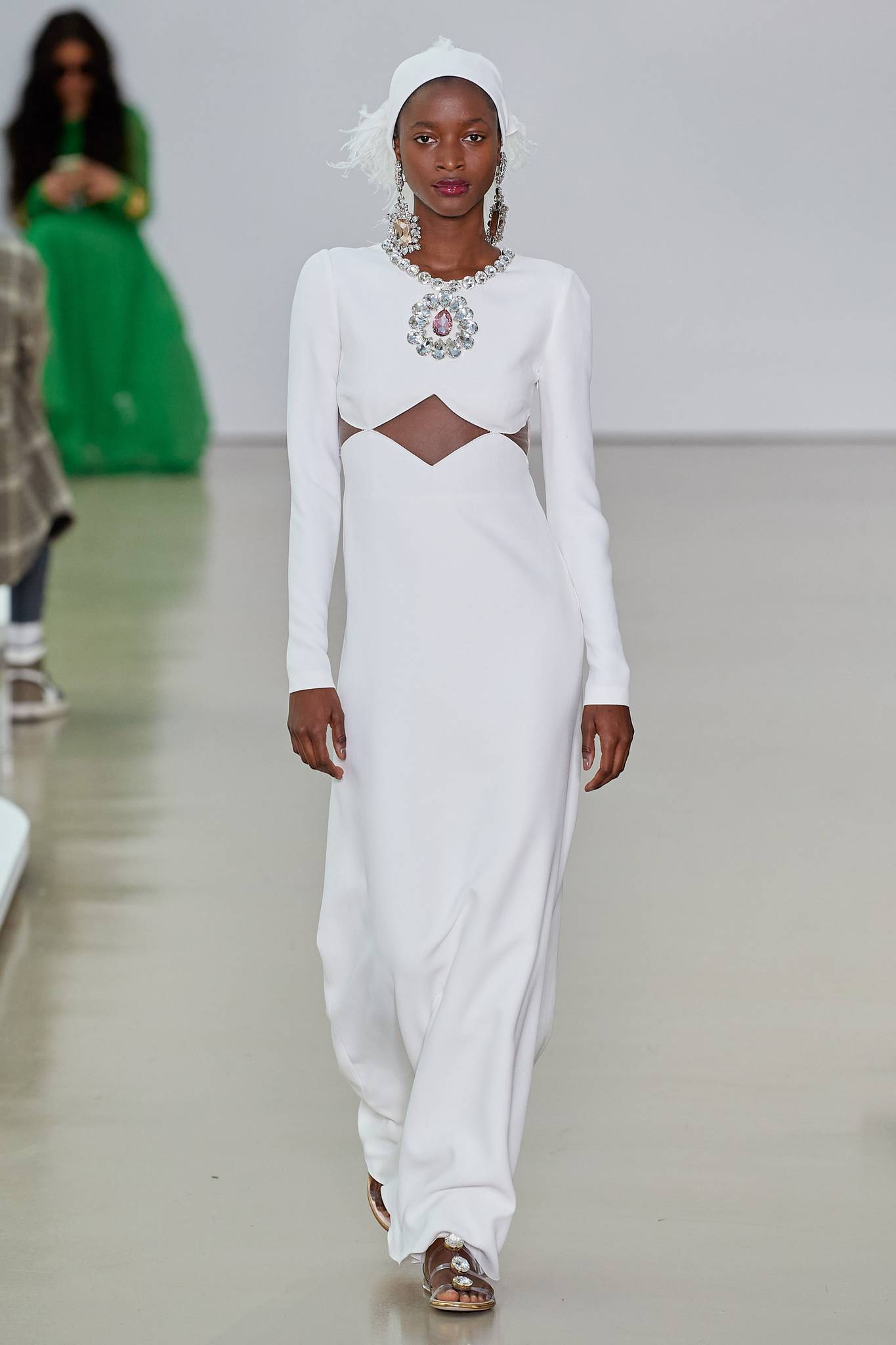 Gelinlik Giymek İstemeyenler İçin Cool Alternatifler