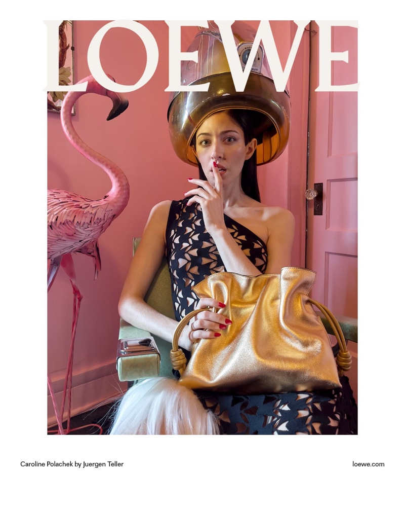 Kaia Gerber'den Loewe Sürprizi