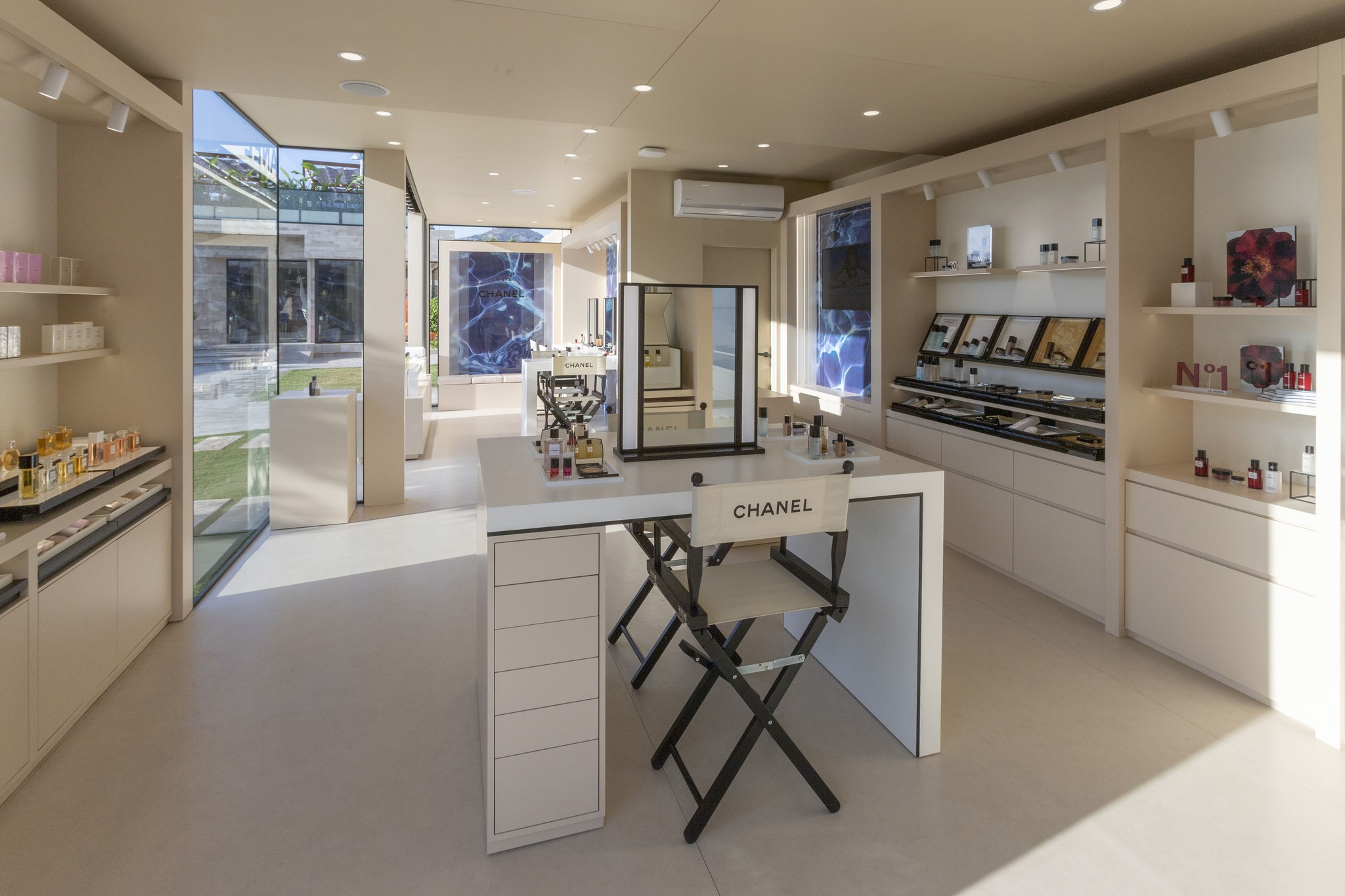 Chanel Bodrum'u Güzelleştirmeye Geliyor