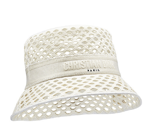 Seyahat Çantanızda Olmayı Hakedenler