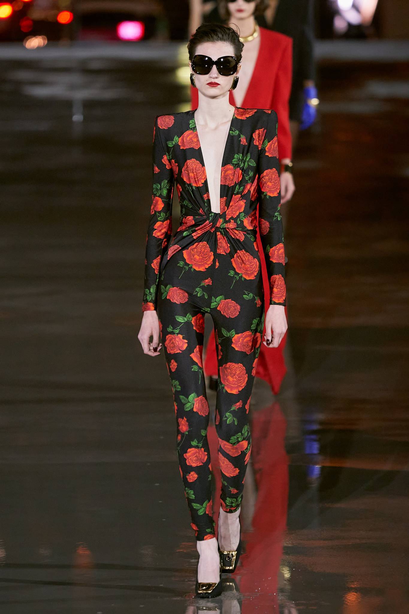 Saint Laurent İle Yazın Favori Tulumları