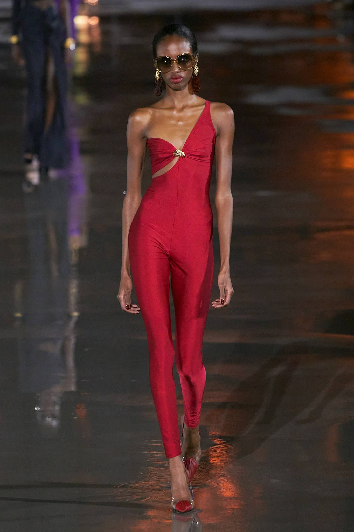 Saint Laurent İle Yazın Favori Tulumları