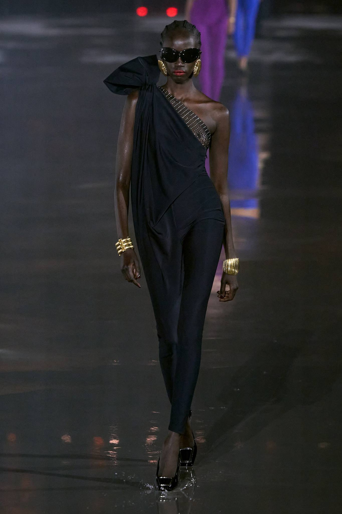 Saint Laurent İle Yazın Favori Tulumları