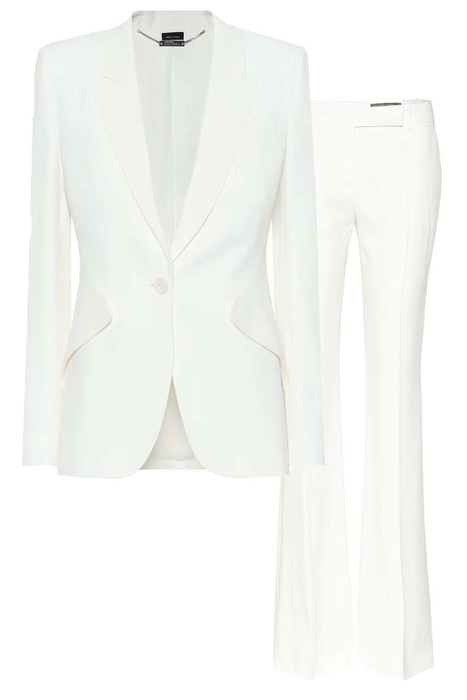 Alternatif Arayan Gelinler İçin En İyi Takım Elbiseler