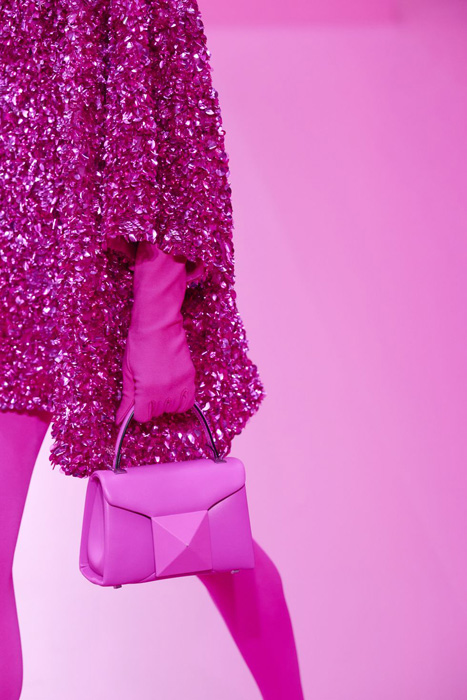 Sonbahar 2022 Podyumlarından Öne Çıkan Çanta Trendleri