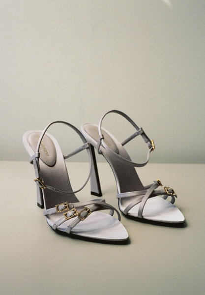 Trend Gardırobu: Bantlı Sandaletler