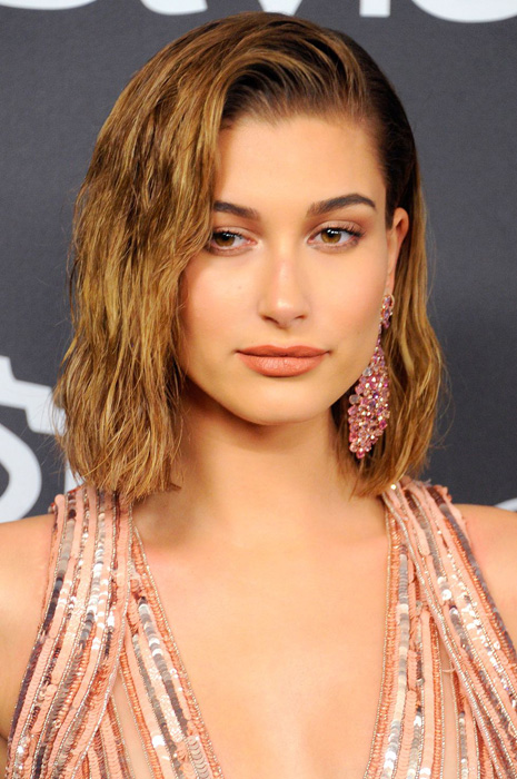 Saç Kestirme Perileri İş Başında: Ünlü Küt Saç Modelleri