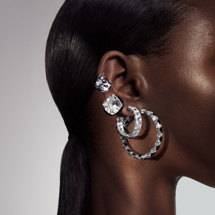 Swarovski Sonbahar/Kış 2022 Koleksiyonunun Göz Alıcı Işıltısını Kutluyor!