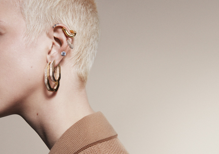 Swarovski Sonbahar/Kış 2022 Koleksiyonunun Göz Alıcı Işıltısını Kutluyor!