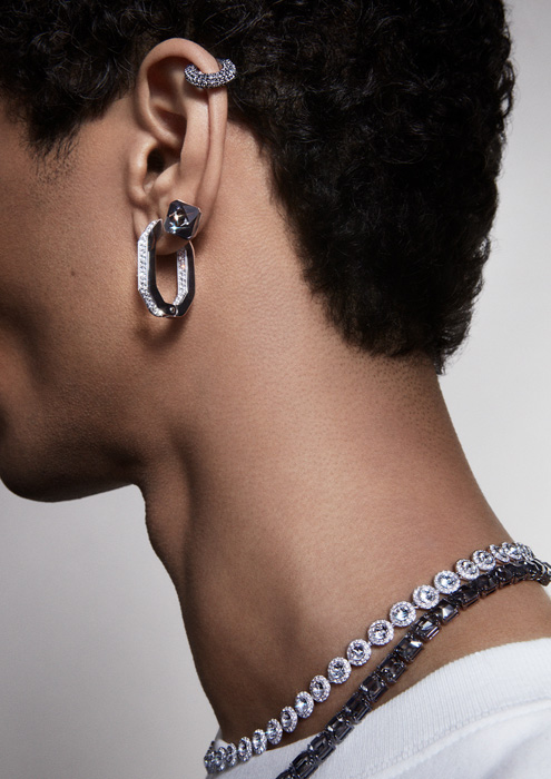 Swarovski Sonbahar/Kış 2022 Koleksiyonunun Göz Alıcı Işıltısını Kutluyor!