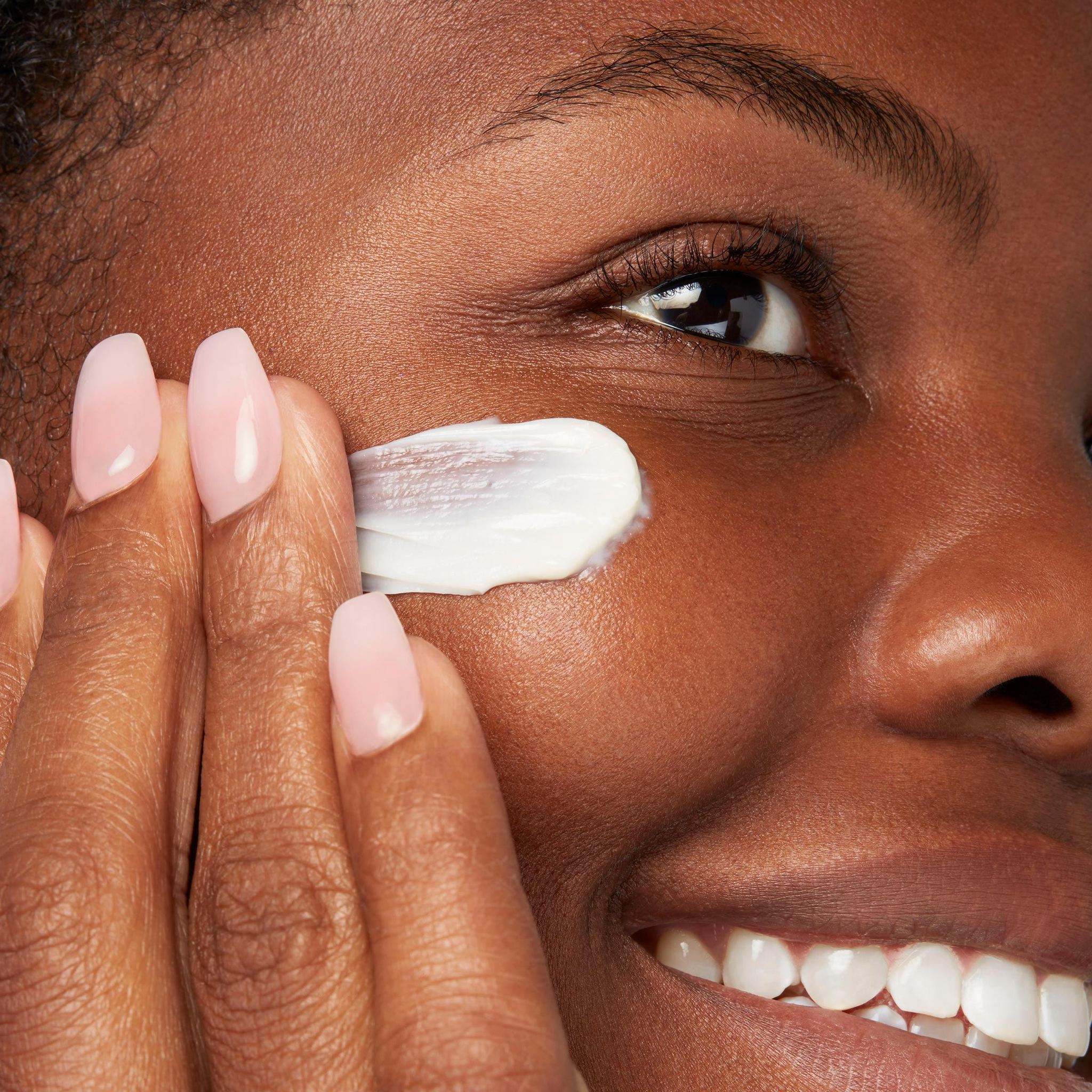 Her Cilt Tipi İçin En İyi 21 Gece Kremi