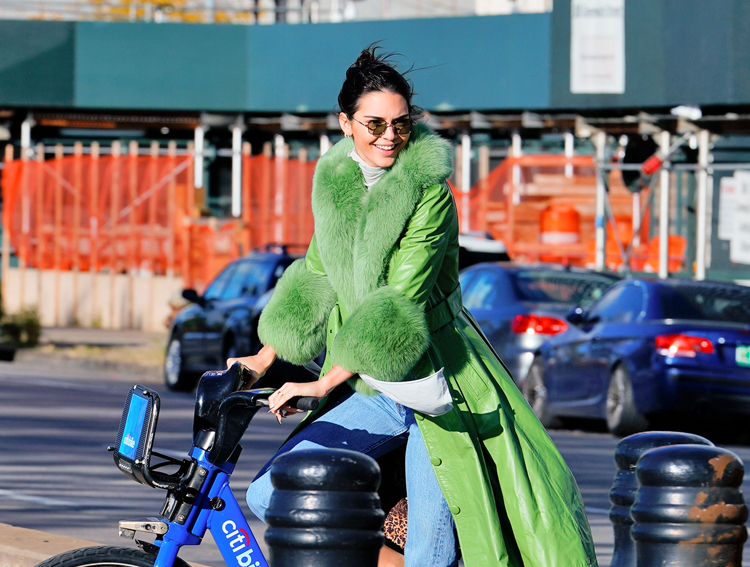 Sonbahar Gardırobunuz İçin En İyi Deri Montlar