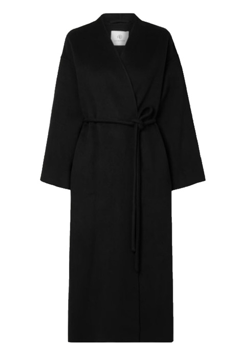 Şimdi Satın Alıp ve Sonsuza Kadar Giymek İçin En İyi Siyah Paltolar