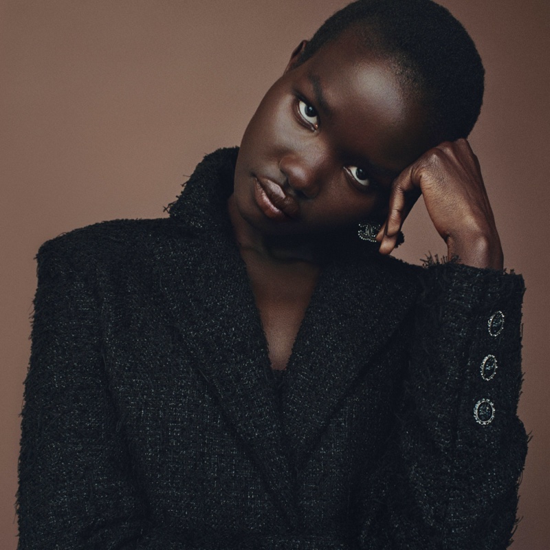 Chanel Kusursuz Güzelliği Tanımlıyor