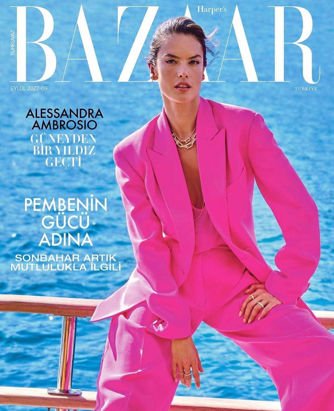Harper's Bazaar Türkiye Eylül Kapağında Bir Dünya Starı
