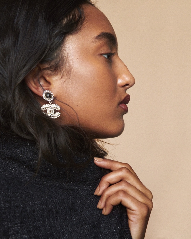 Chanel Kusursuz Güzelliği Tanımlıyor